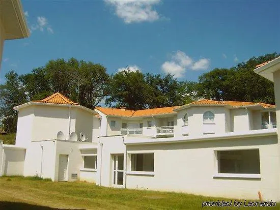 Adonis Toulouse - Appart'Hotel Du Parc Rouffire 3*,